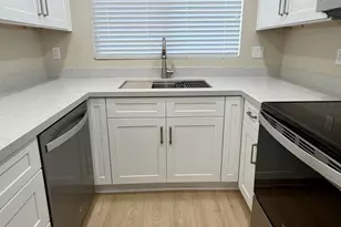 2507 E Villa Maria Dr, Phoenix, AZ 85032 - Photo 7