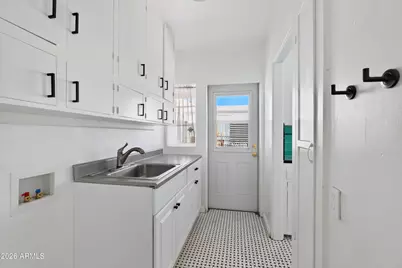 1702 N 15th Avenue, Phoenix, AZ 85007 - Photo 11
