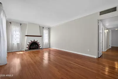 1702 N 15th Avenue, Phoenix, AZ 85007 - Photo 3