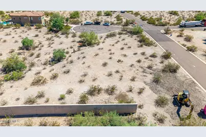 9071 S Krista Drive E #1, Goodyear, AZ 85338 - Photo 3