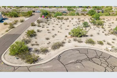 9071 S Krista Drive E #1, Goodyear, AZ 85338 - Photo 7