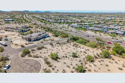 9071 S Krista Drive E #1, Goodyear, AZ 85338 - Photo 13
