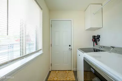 11221 N 31st Place, Phoenix, AZ 85028 - Photo 15