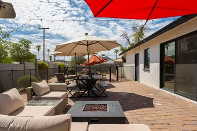 11221 N 31st Place, Phoenix, AZ 85028 - Photo 27