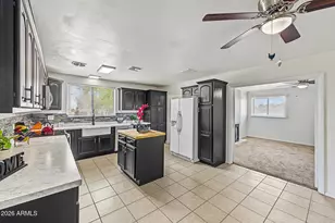 5501 N 62nd Dr, Glendale, AZ 85301 - Photo 7