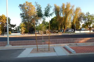 2025 S Granada Dr, Tempe, AZ 85282 - Photo 25