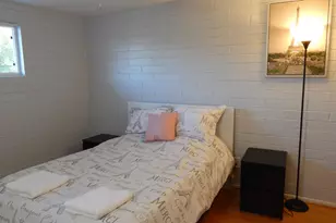 2025 S Granada Dr, Tempe, AZ 85282 - Photo 9