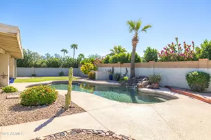 2001 E Hillery Dr, Phoenix, AZ 85022 - Photo 35
