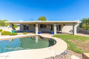 2001 E Hillery Dr, Phoenix, AZ 85022 - Photo 33
