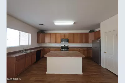 37189 W Leonessa Avenue, Maricopa, AZ 85138 - Photo 3