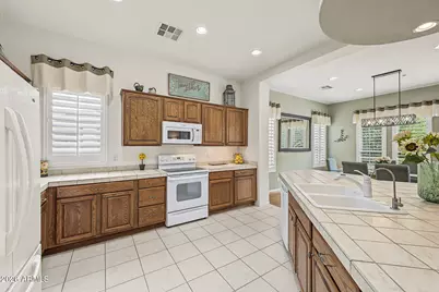 28581 N 124th Drive, Peoria, AZ 85383 - Photo 7