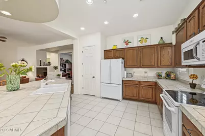 28581 N 124th Drive, Peoria, AZ 85383 - Photo 9