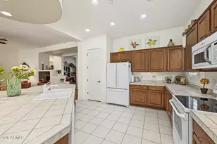 28581 N 124th Dr, Peoria, AZ 85383 - Photo 9
