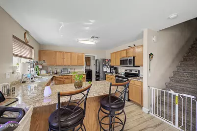 15561 W Gelding Drive, Surprise, AZ 85379 - Photo 11
