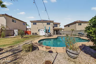 15561 W Gelding Drive, Surprise, AZ 85379 - Photo 35