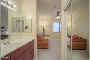 705 W Queen Creek Rd, Chandler, AZ 85248 - Photo 19