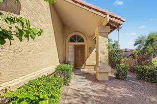 2378 W Gail Dr, Chandler, AZ 85224 - Photo 3