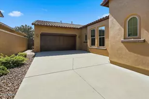 20395 W Thayer St, Buckeye, AZ 85396 - Photo 9