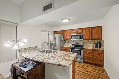 18427 N 136th Avenue, Sun City West, AZ 85375 - Photo 13