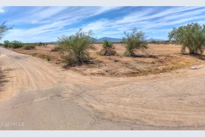 110 S Lopez Road, Maricopa, AZ 85138 - Photo 17
