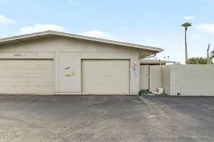 10831 W Santa Fe Dr, Sun City, AZ 85351 - Photo 31