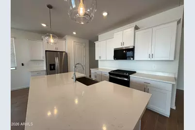 4426 W Hunter Trail, San Tan Valley, AZ 85144 - Photo 3