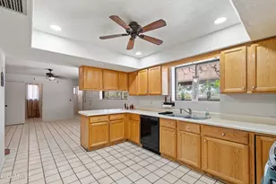 11826 N 82nd Dr, Peoria, AZ 85345 - Photo 15