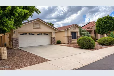 8025 W Harmony Lane, Peoria, AZ 85382 - Photo 3