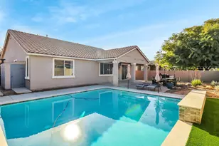 1866 E Ravenswood Dr, Gilbert, AZ 85298 - Photo 35