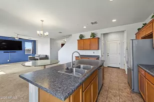 18587 W Williams Rd, Surprise, AZ 85387 - Photo 11