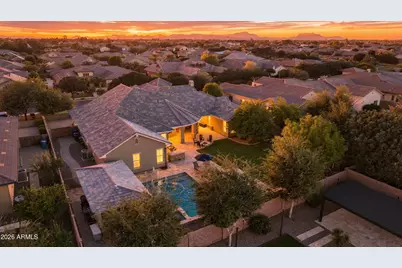 2103 E Crescent Way, Gilbert, AZ 85298 - Photo 3