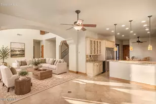 2109 E Kerry Ln, Phoenix, AZ 85024 - Photo 13
