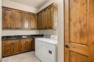 2109 E Kerry Ln, Phoenix, AZ 85024 - Photo 17