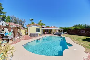 527 W Georgia Ave, Phoenix, AZ 85013 - Photo 11