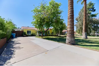 527 W Georgia Avenue, Phoenix, AZ 85013 - Photo 37
