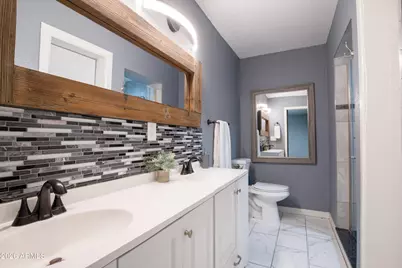 9826 N 37th Avenue, Phoenix, AZ 85051 - Photo 5