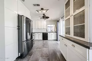14851 N 25th Dr, Phoenix, AZ 85023 - Photo 11