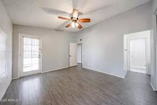 14851 N 25th Dr, Phoenix, AZ 85023 - Photo 23