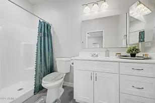 128 W Brooks St, Gilbert, AZ 85233 - Photo 15