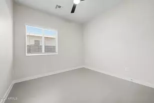 128 W Brooks St, Gilbert, AZ 85233 - Photo 17