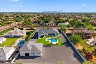 8318 W Williams Rd, Peoria, AZ 85383 - Photo 3