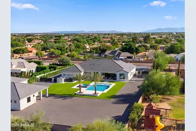 8318 W Williams Road, Peoria, AZ 85383 - Photo 5