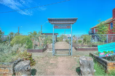930 N 9th Street #2, Phoenix, AZ 85006 - Photo 35