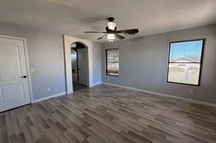 43790 W Cahill Dr, Maricopa, AZ 85138 - Photo 9