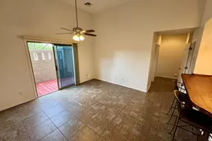 3921 E Sophie Ln, Phoenix, AZ 85042 - Photo 17