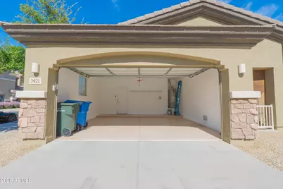 3921 E Sophie Lane, Phoenix, AZ 85042 - Photo 37