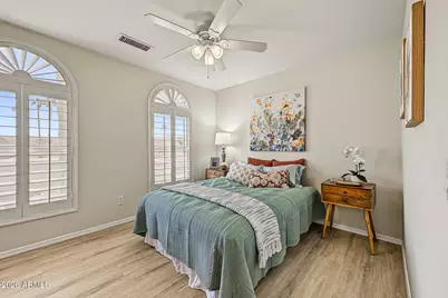 6893 S Lake Forest Court, Chandler, AZ 85249 - Photo 13