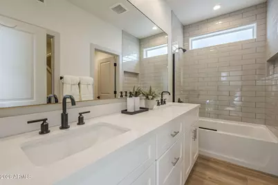112 W Willo Court, Phoenix, AZ 85003 - Photo 21