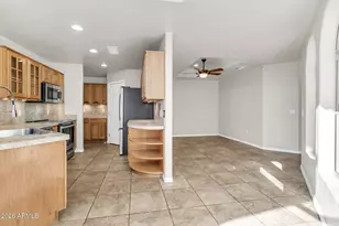 8786 E Sandtrap Ct, Gold Canyon, AZ 85118 - Photo 7