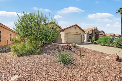 19812 N 91st Lane, Peoria, AZ 85382 - Photo 3